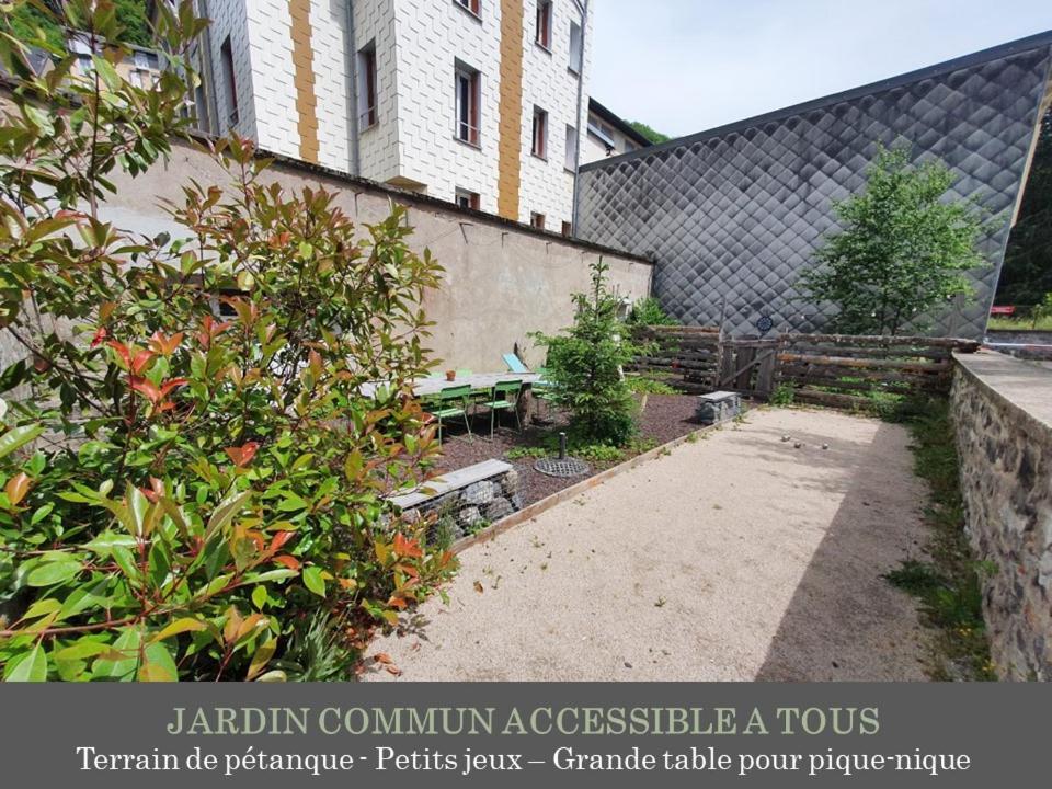 La Maison Des Familles 10 Appartements Le Mont-Dore Exterior foto